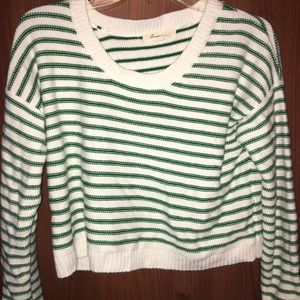 Women’s crop sweater
